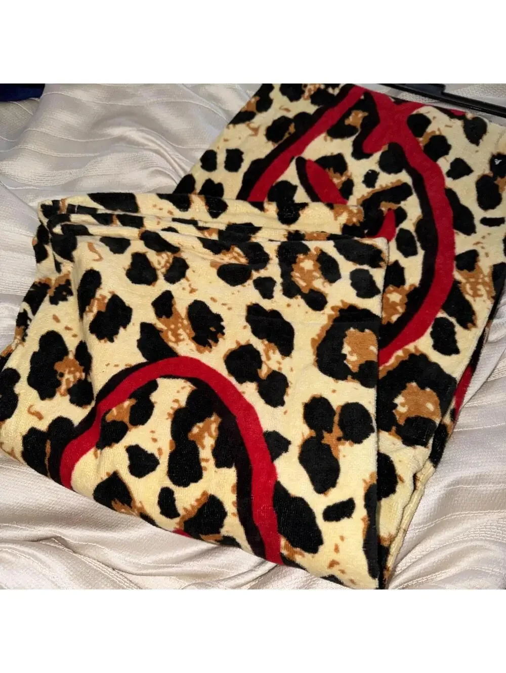 Ed Hardy Beach Towel 36x68 Leaped Print NWT